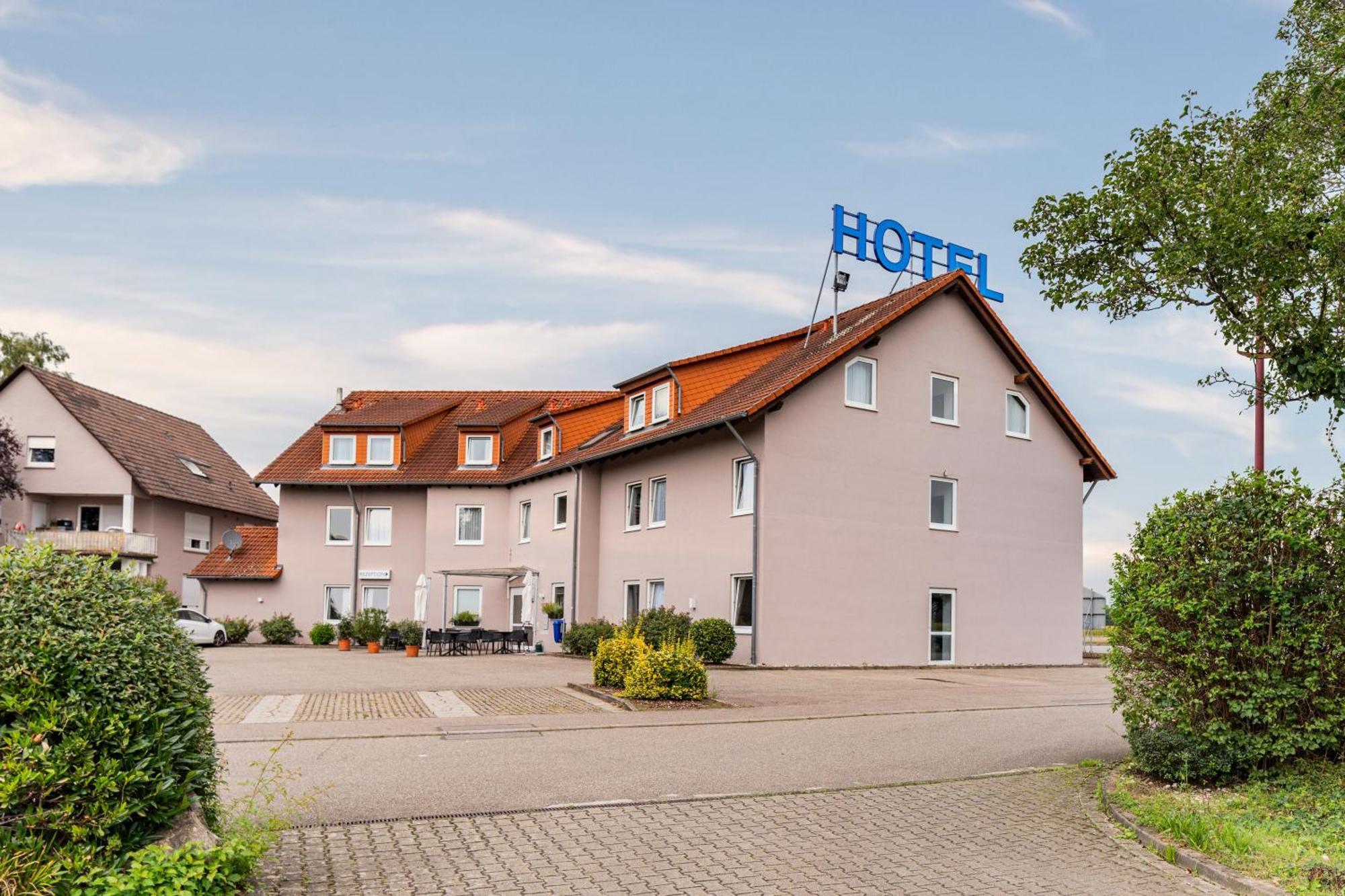 Euro-Hotel Kappel-Grafenhausen Exterior foto