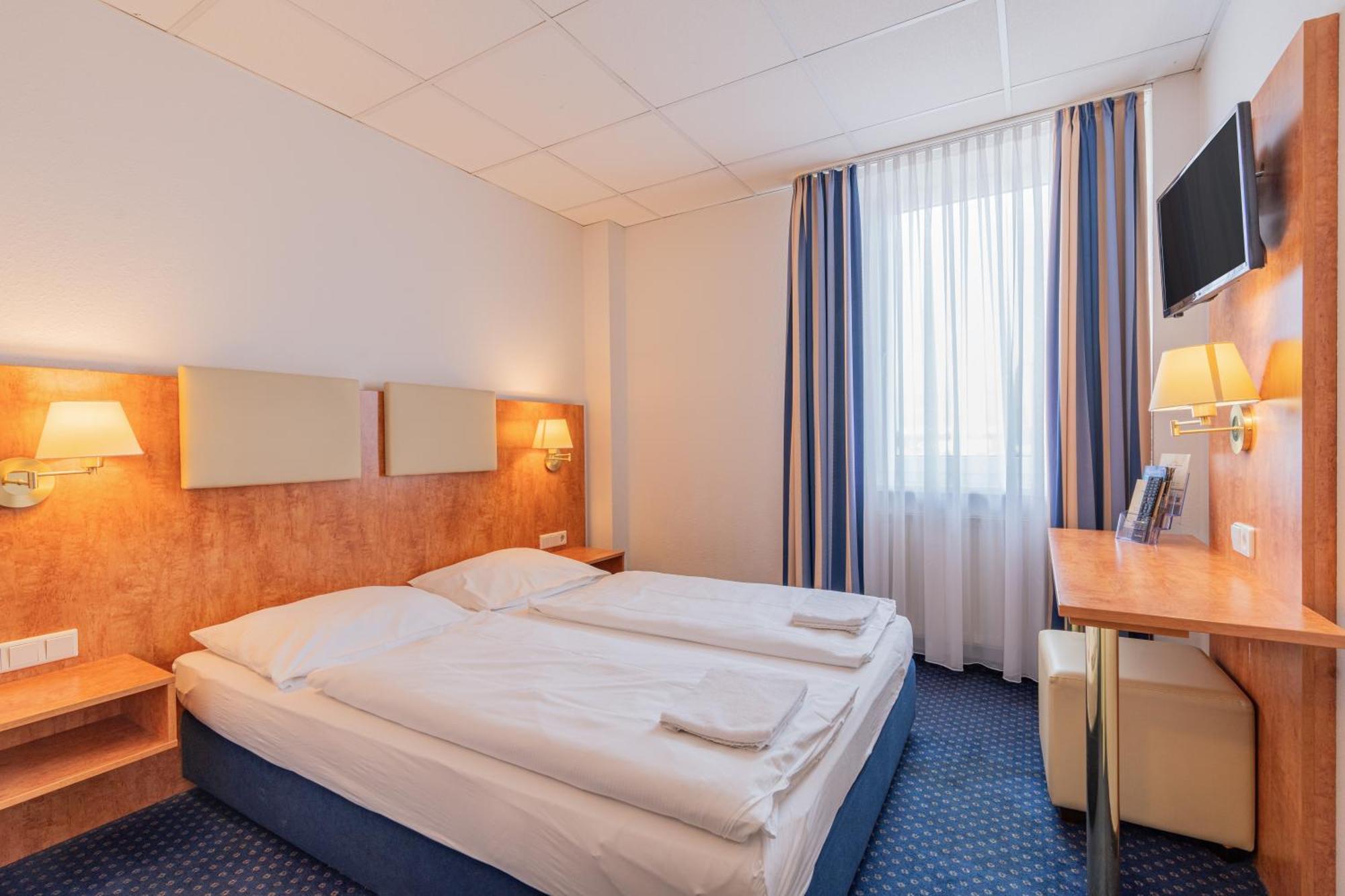 Euro-Hotel Kappel-Grafenhausen Exterior foto